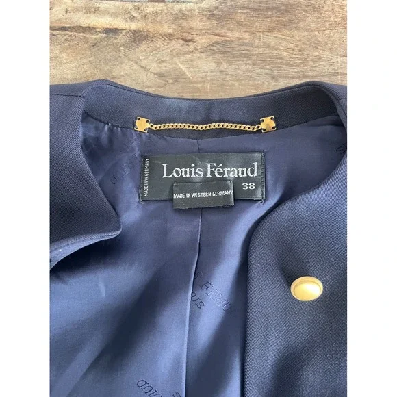 Louis Feraud Cropped Navy Wool Blazer Gold Buttons Size 38 - Picture 5 of 6
